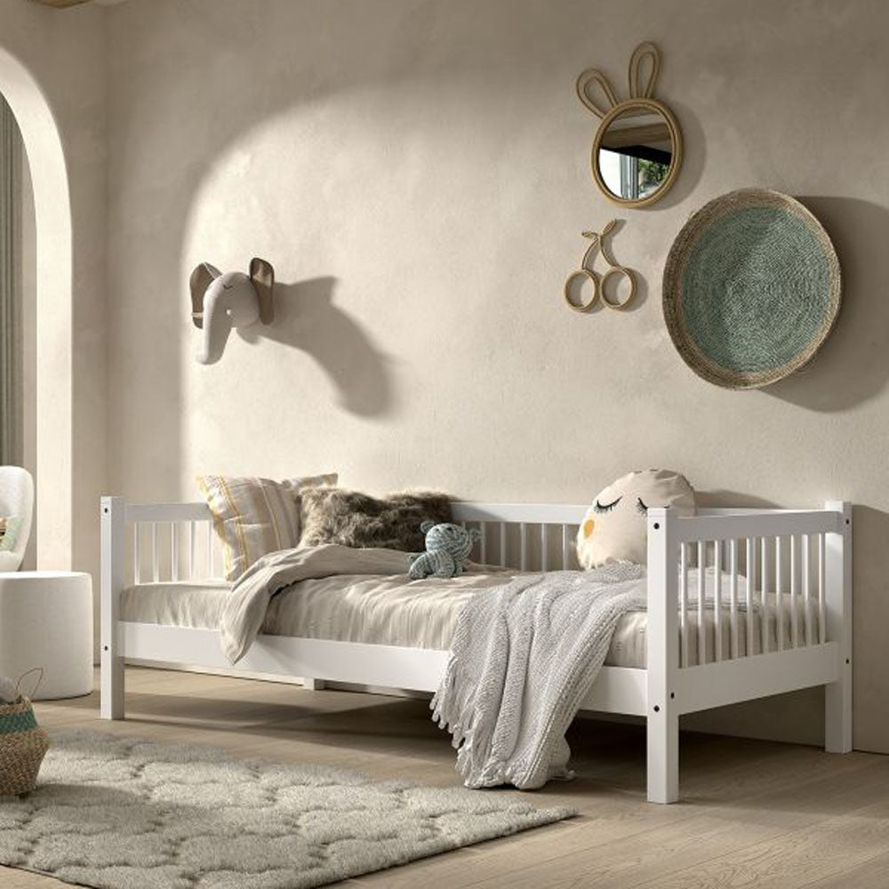 Sofabett, 100% Buche massiv, Weiß, 90x200cm, inkl. Lattenrost