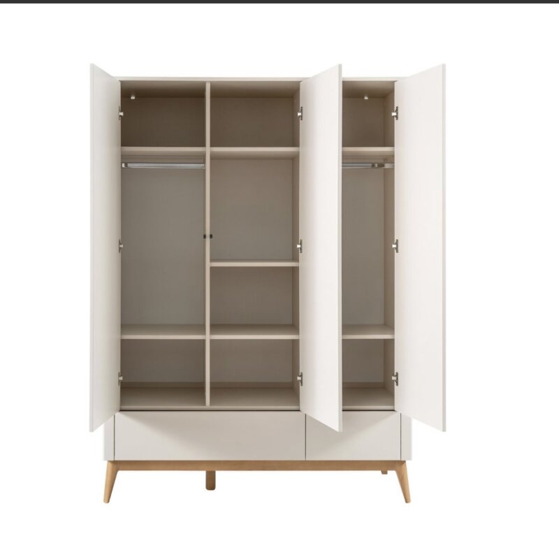 Kleiderschrank 3-türig ROOM:IN – stilvoller Stauraum im Skandinavischen Design